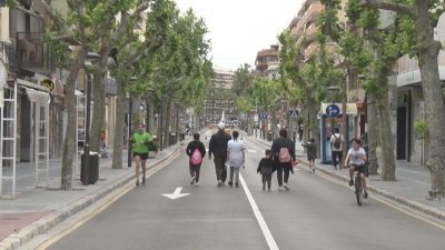 Més espai per a les persones al carrer Barcelona de Salou