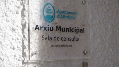 Altafulla obre un espai de consulta del seu arxiu municipal