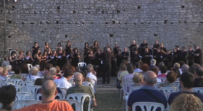 Concert del Cor Ciutat de Tarragona a la vil·la romana de Centcelles