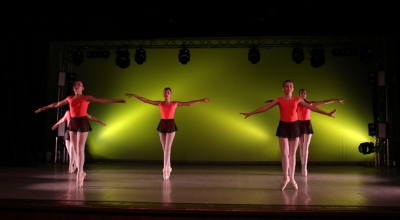 Més 200 ballarines de l&#039;Espluga, Montblanc i Alcover ofereixen 60 coreografies al 10è Festival de Dansa